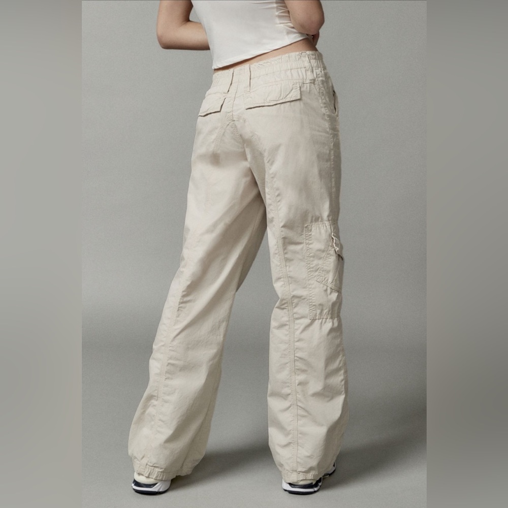 BDG low rise cargo pants